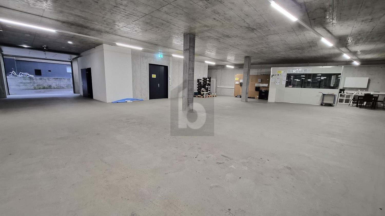 Objet industriel de 517m², photo 4 sur 4