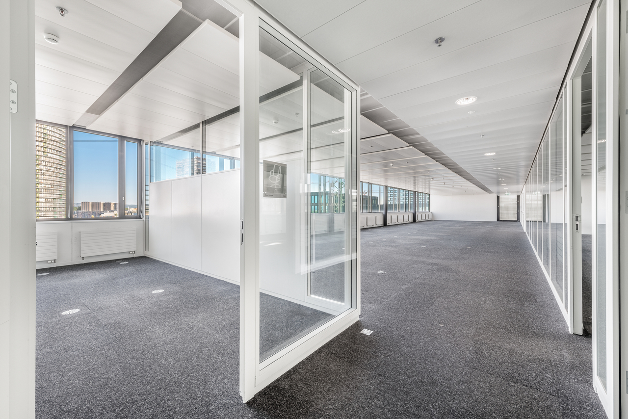 490m² bureau
