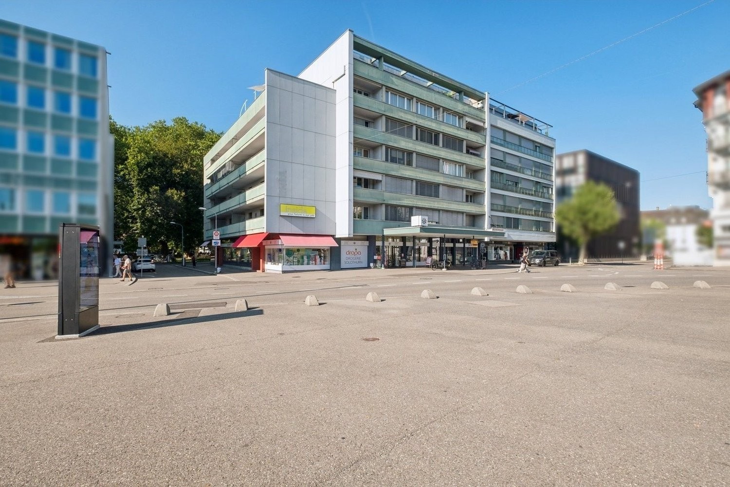 180m² de bureaux