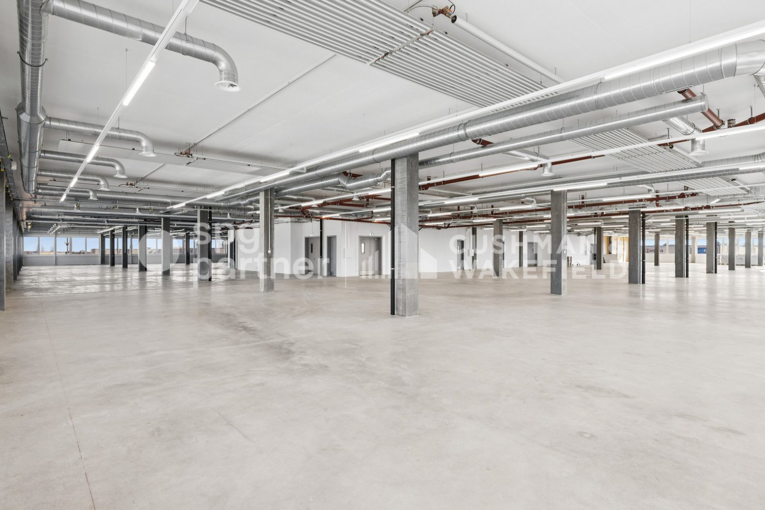 500m² commercial