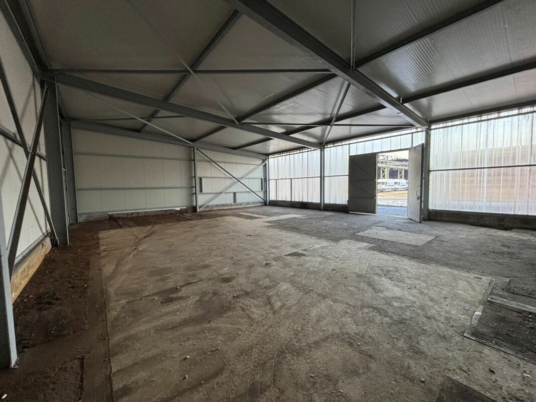 600m² commercial