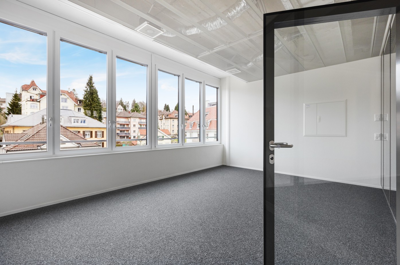243m² bureau
