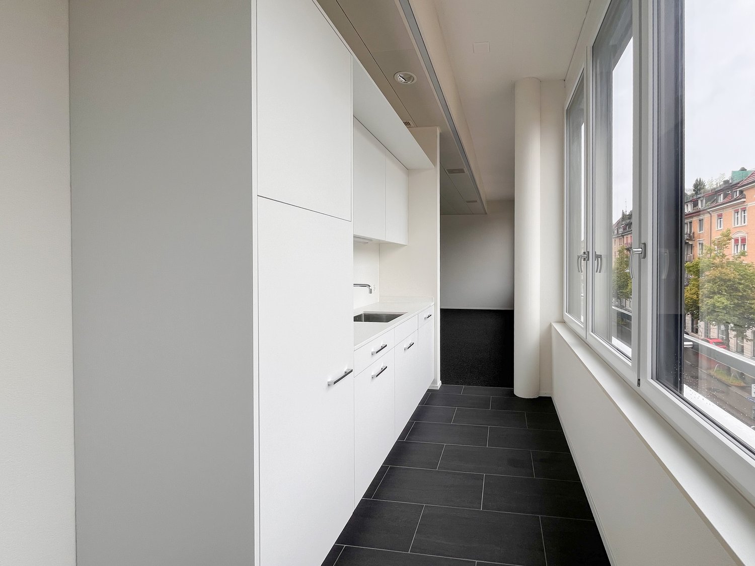 243m² bureau