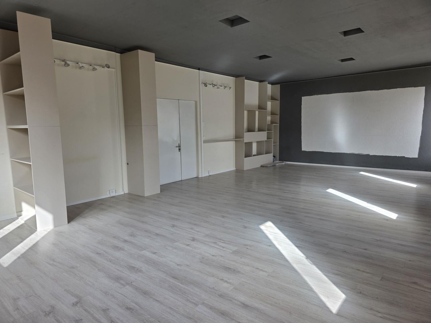 62m² office, photo 2 sur 5