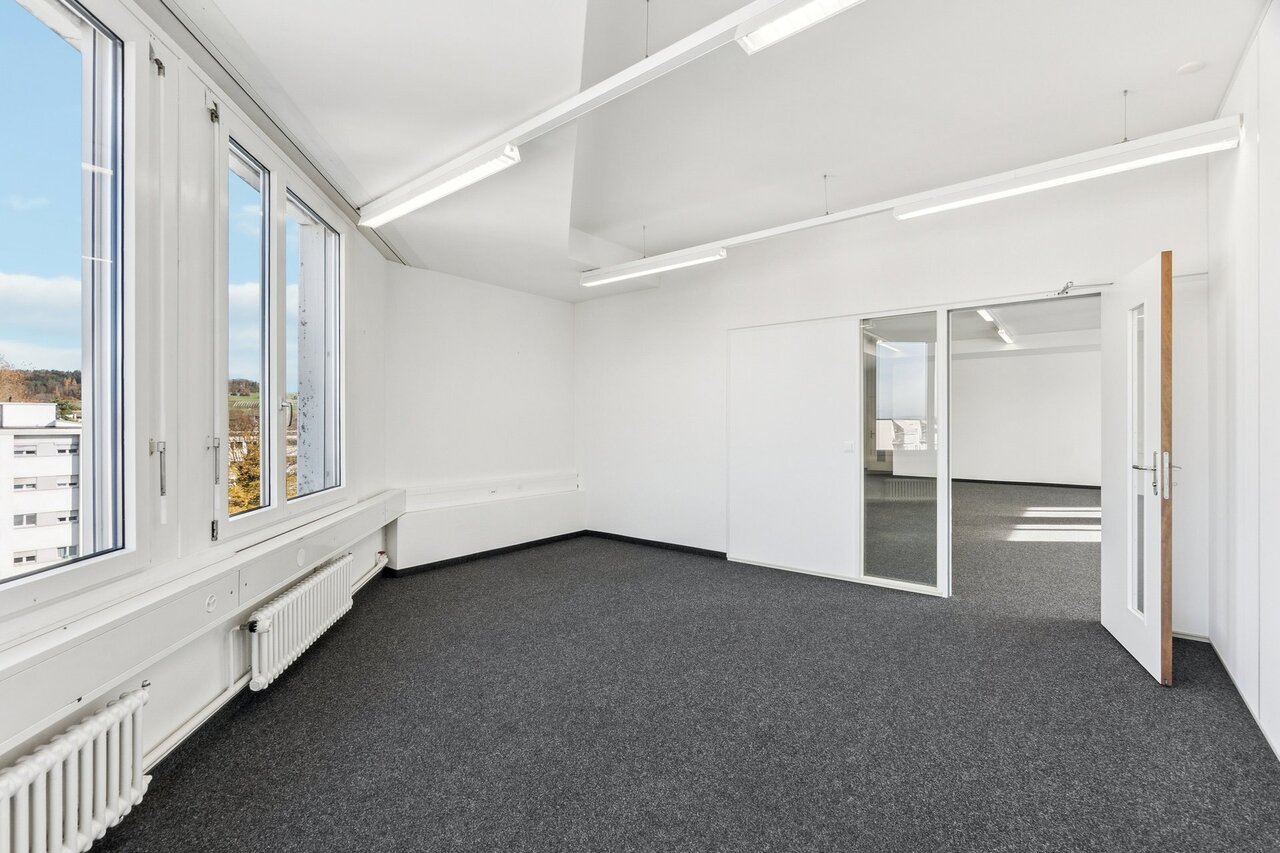 147m² bureau, photo 5 sur 10