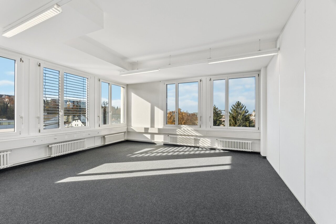 147m² bureau, photo 4 sur 10