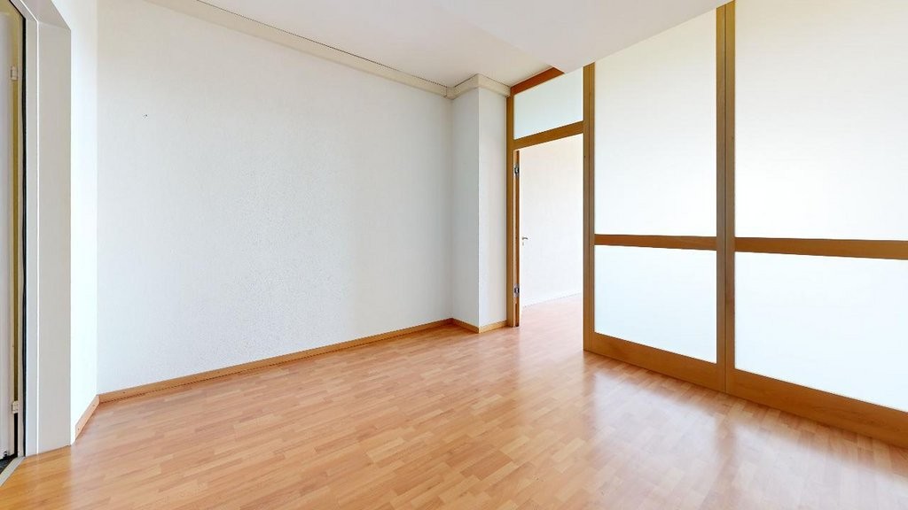 332m² commercial, photo 8 sur 10