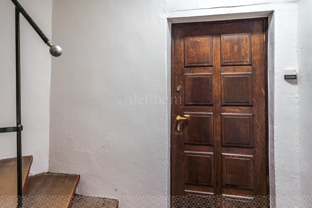 32m² office