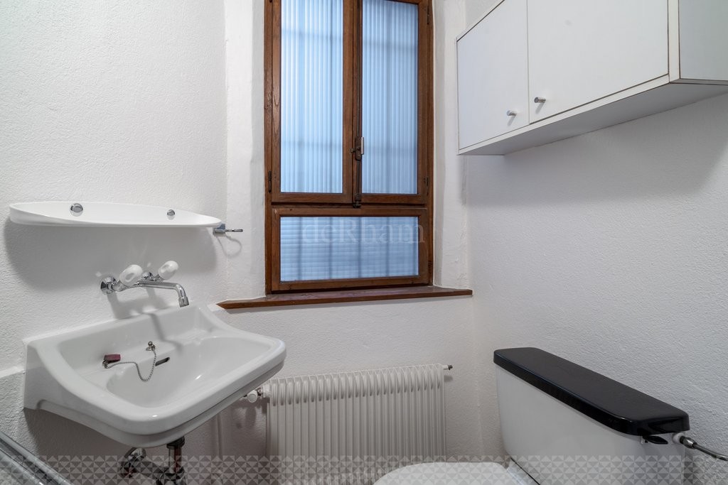 32m² office
