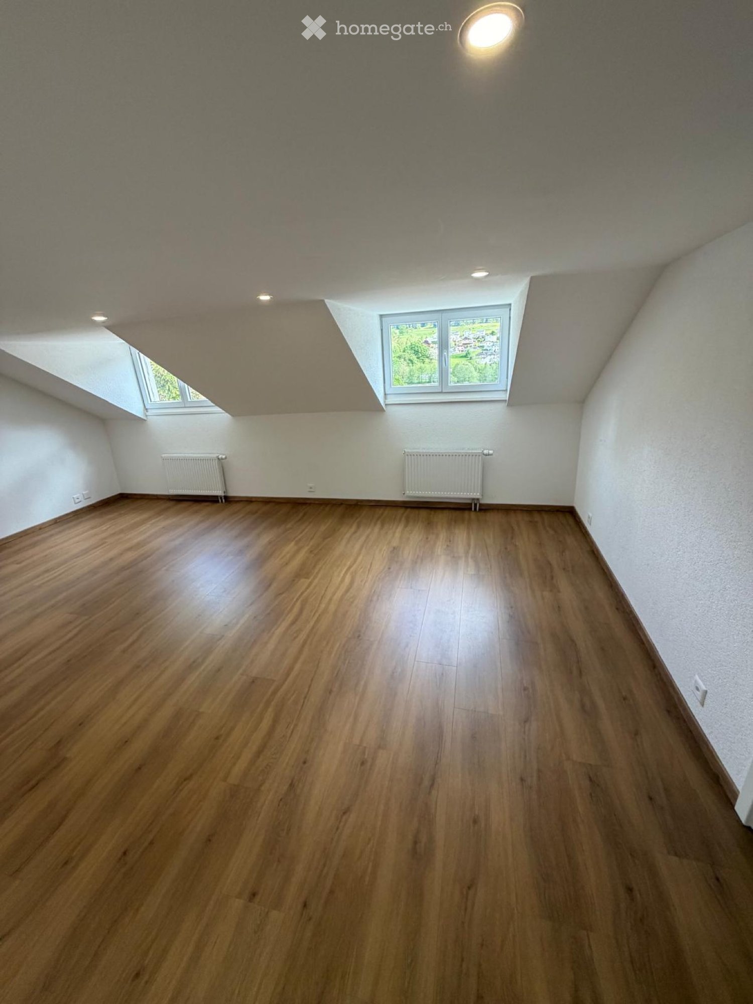 4 rooms apartment, photo 3 sur 5