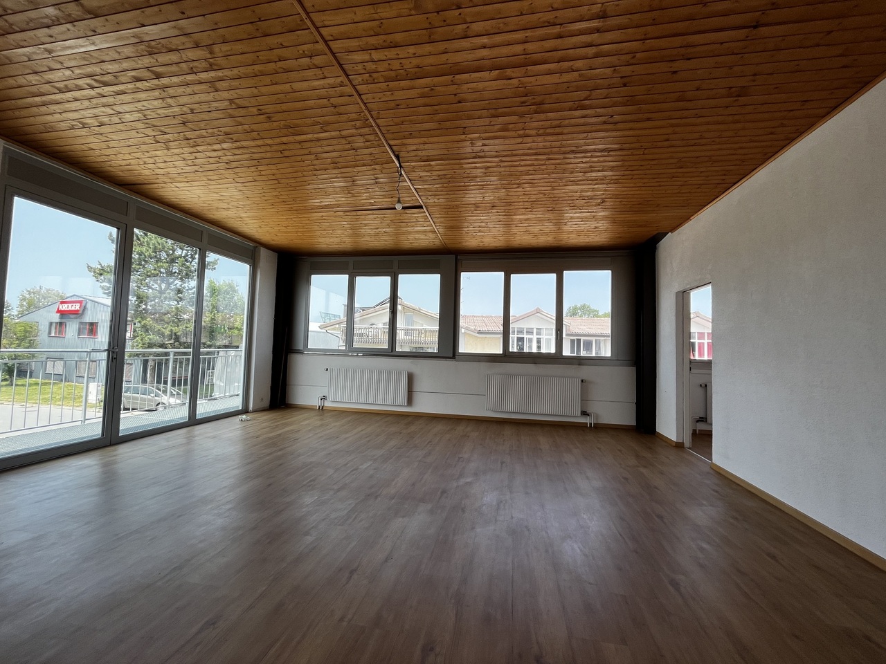 285m² atelier, photo 6 sur 8