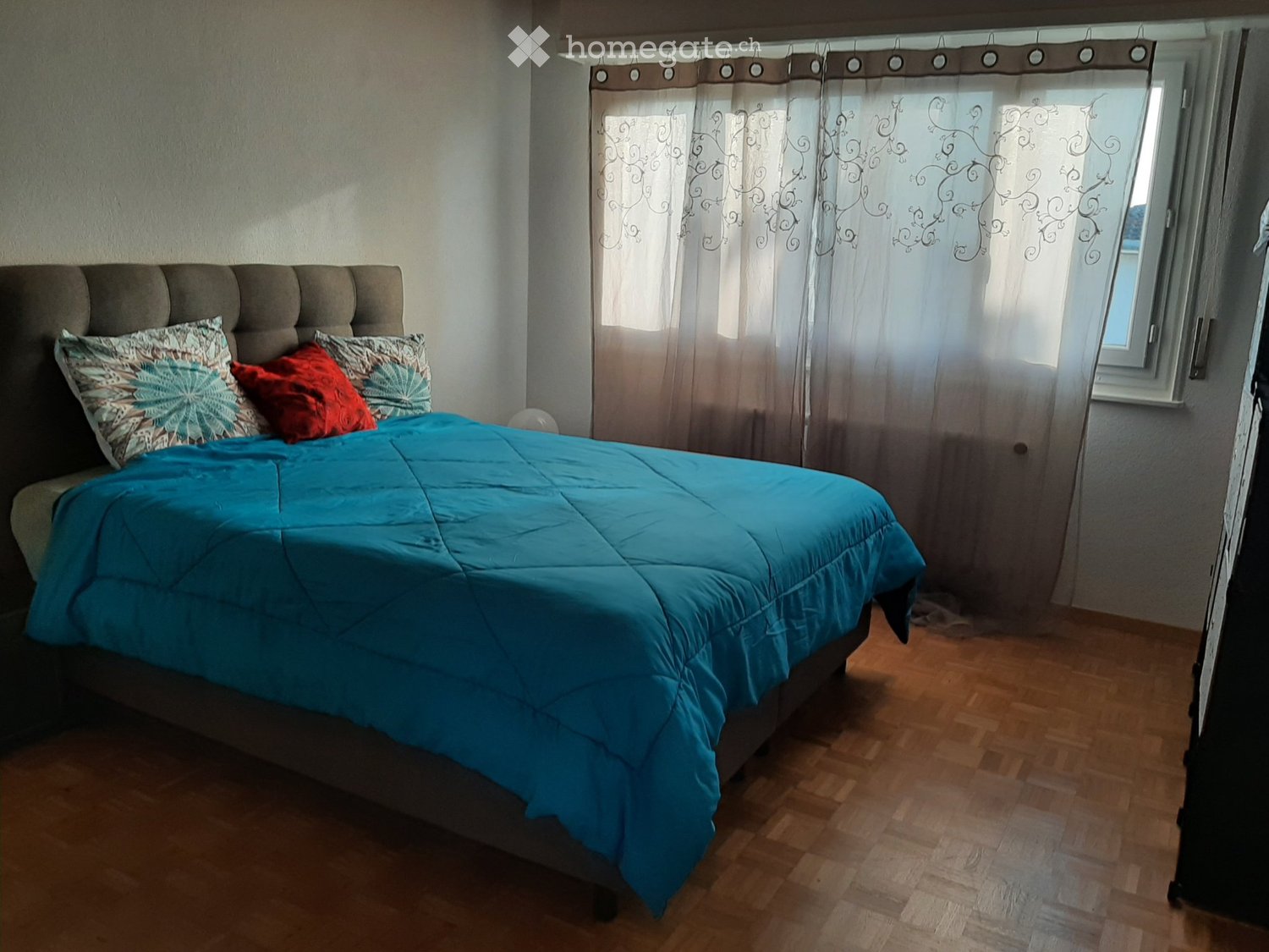 2 room single room, photo 1 sur 4