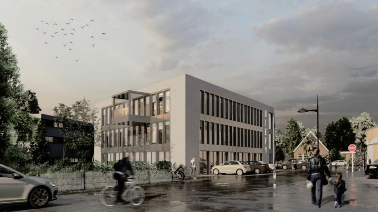 356m² commercial, photo 1 sur 9