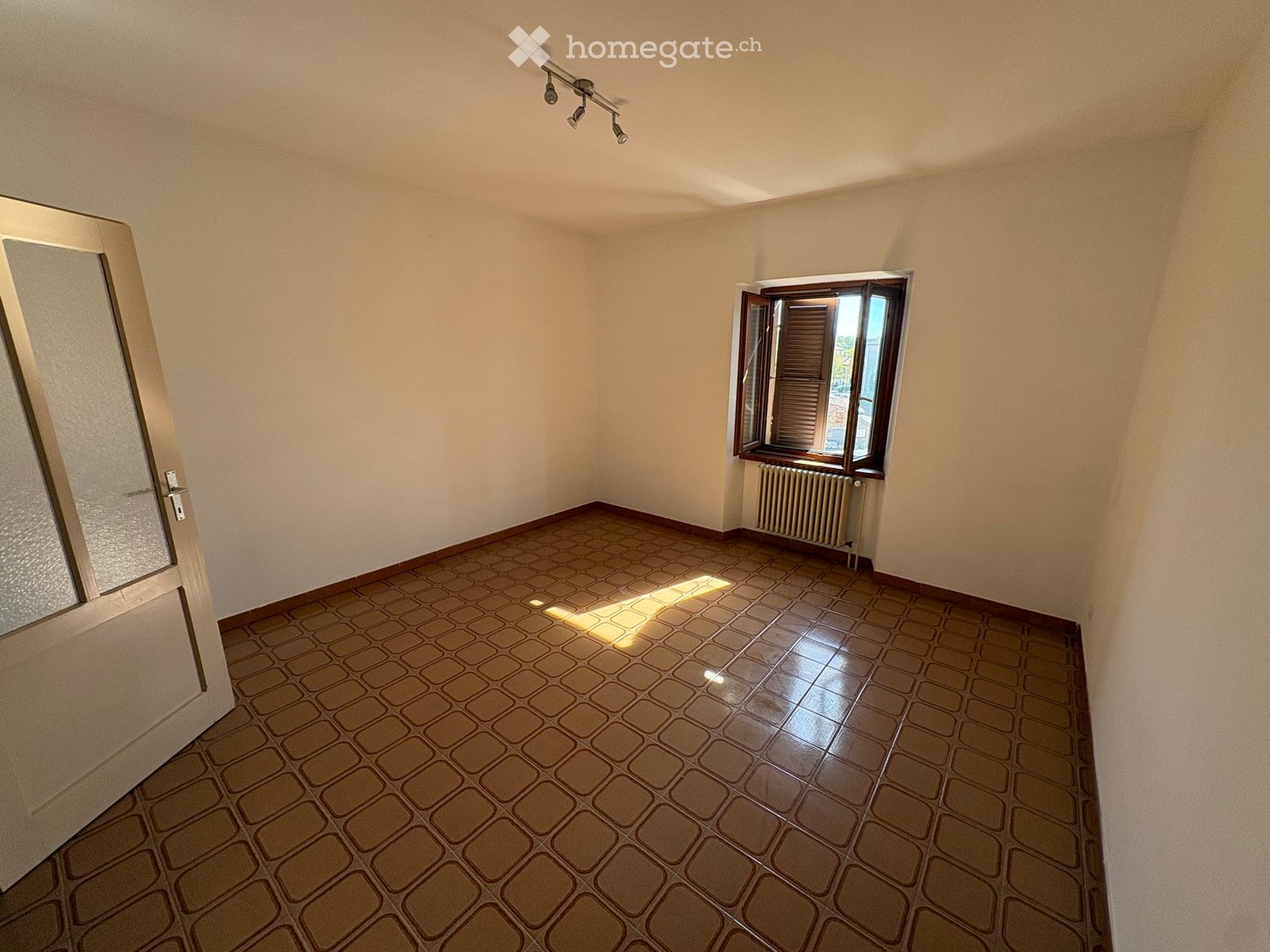 Appartement de 4 pièces, photo 1 sur 5