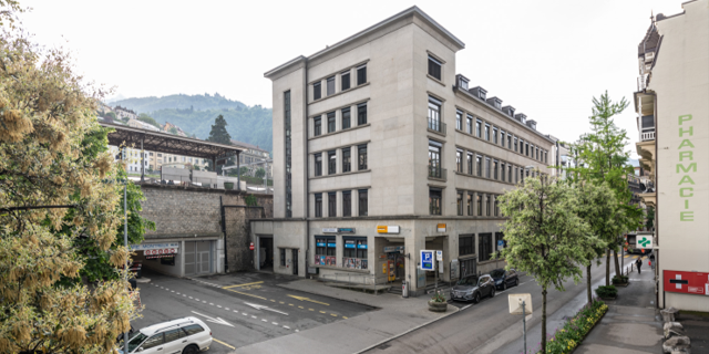 95m² office