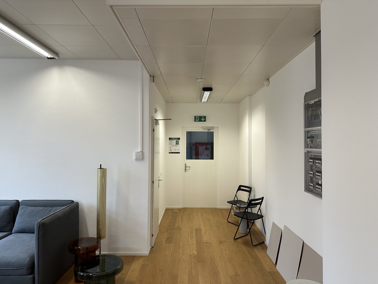 95m² office