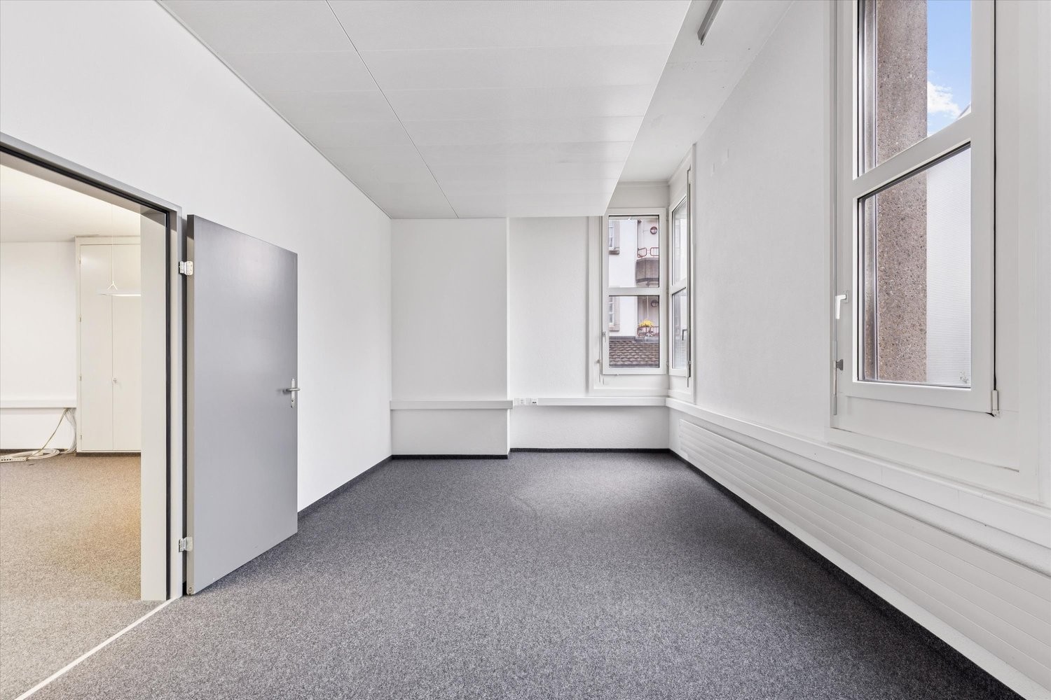 175m² commercial, photo 7 sur 8