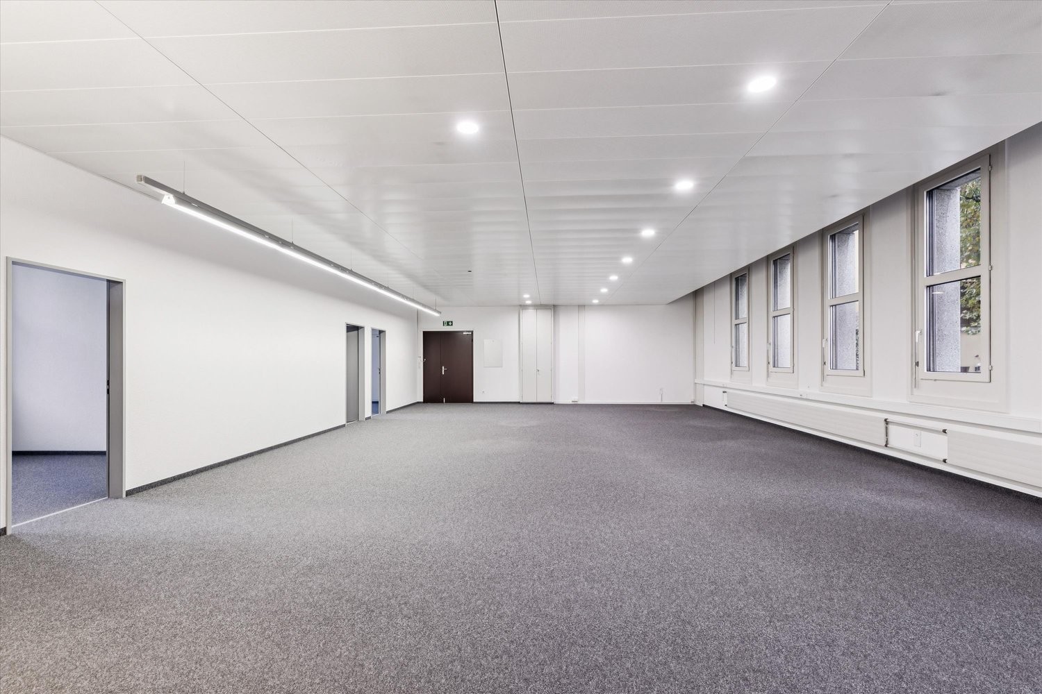 175m² commercial, photo 5 sur 8