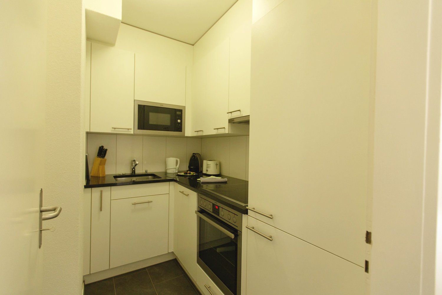 1 ½ pièces appartement meublé, photo 4 sur 8