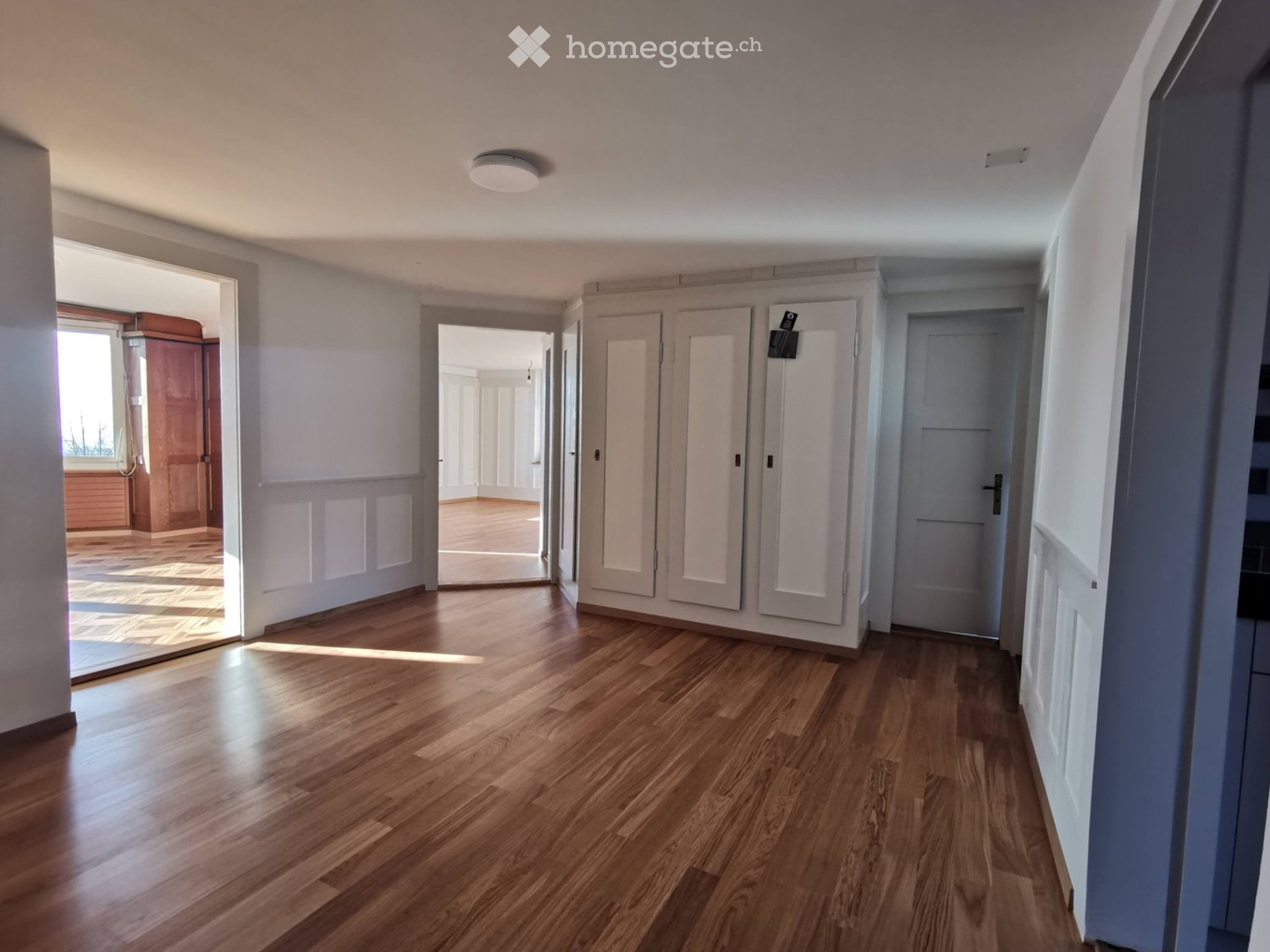 Appartement de 5 ½ pièces

Cet appartement spacieux et lumineux de 5 ½ pièces situé dans le quartier prisé d'Ebnet à Herisau offre beaucoup d'espace et un emplacement résidentiel calme et ensoleillé, idéal pour les familles ou les couples ayant besoin d'espace.

Aperçu de l'appartement
- 5 ½ pièces,, photo 1 sur 5