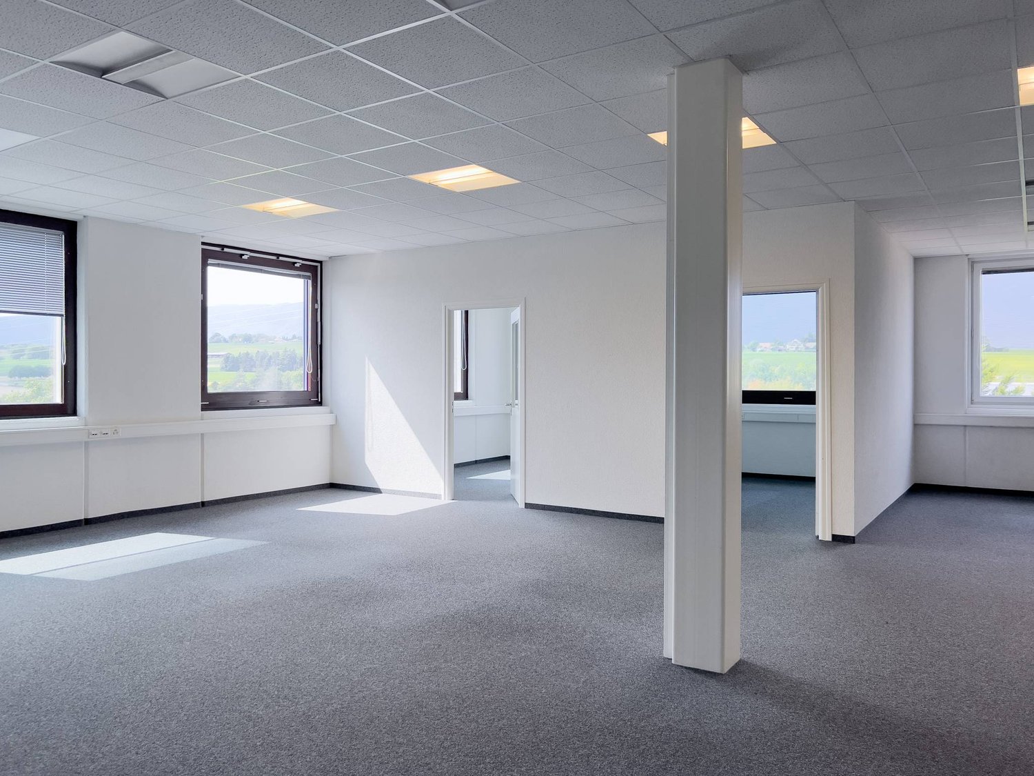 400m² office, photo 2 sur 7