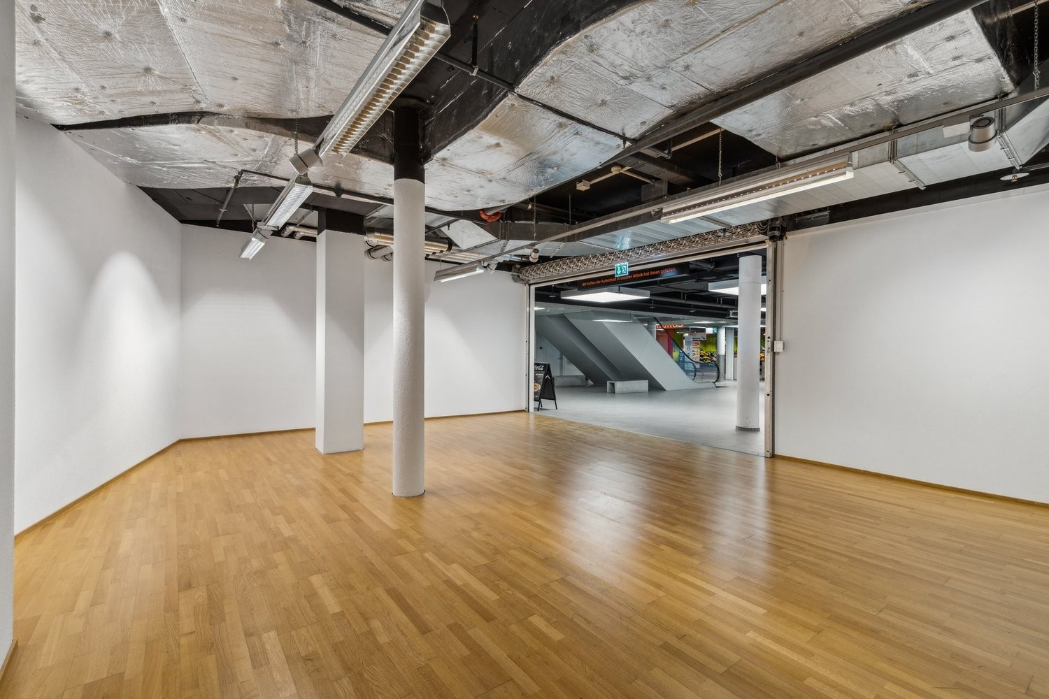 Magasin de 99m², photo 5 sur 6