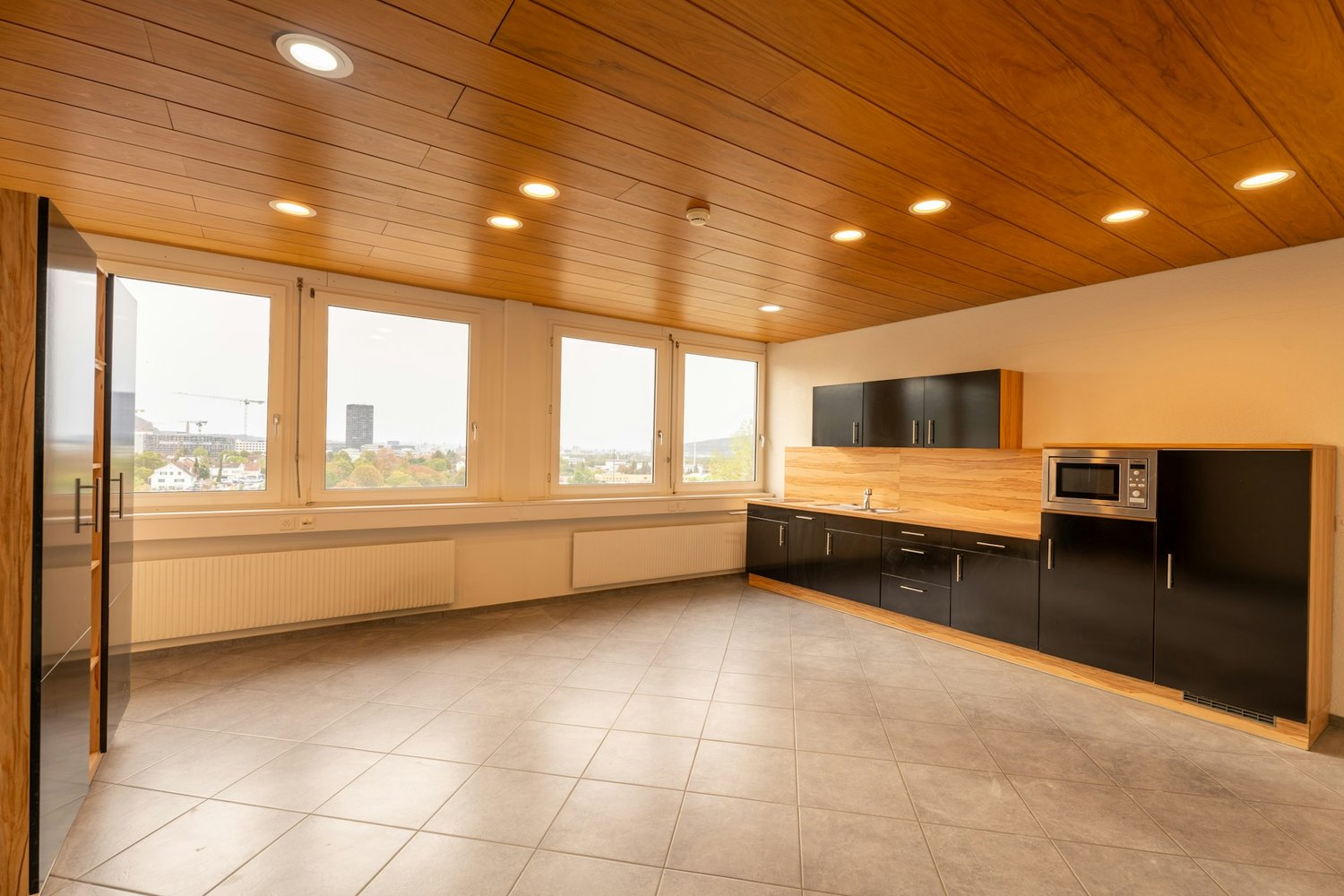 515m² de bureaux