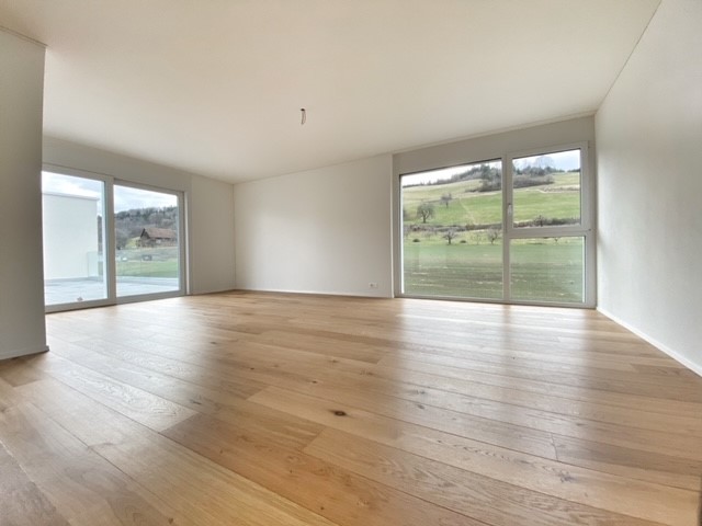 Appartement en attique de 3 ½ pièces, photo 2 sur 8