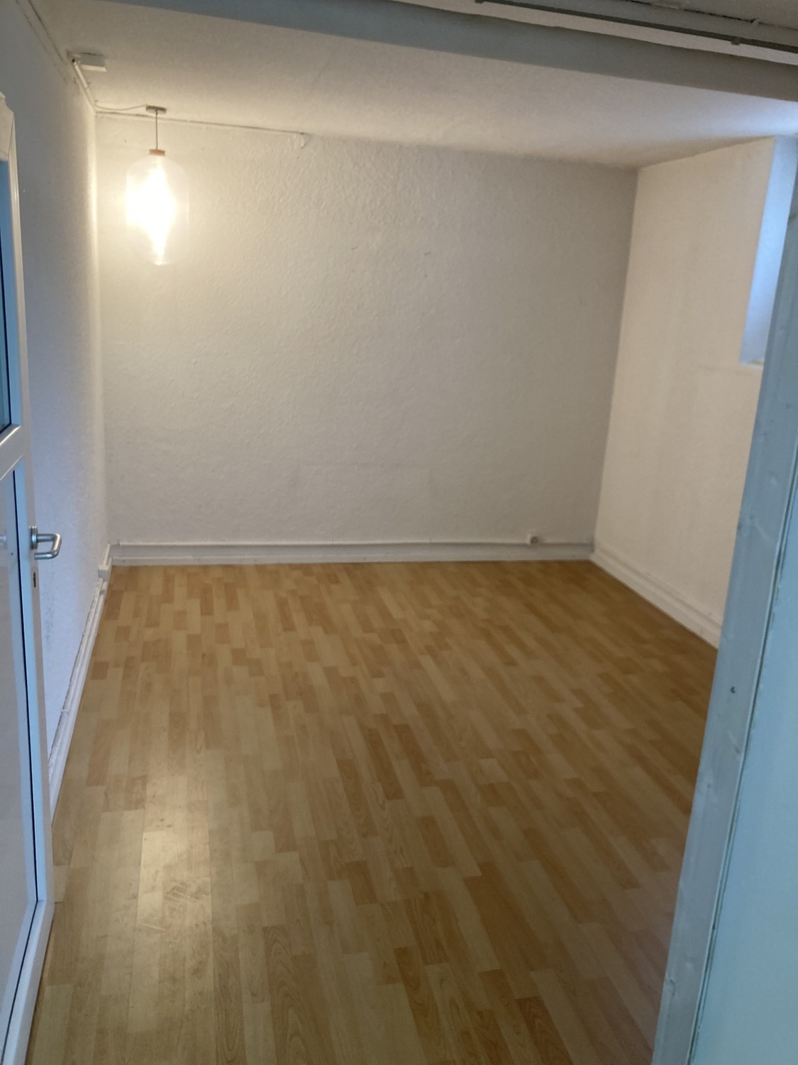 54m² commercial, photo 1 sur 3