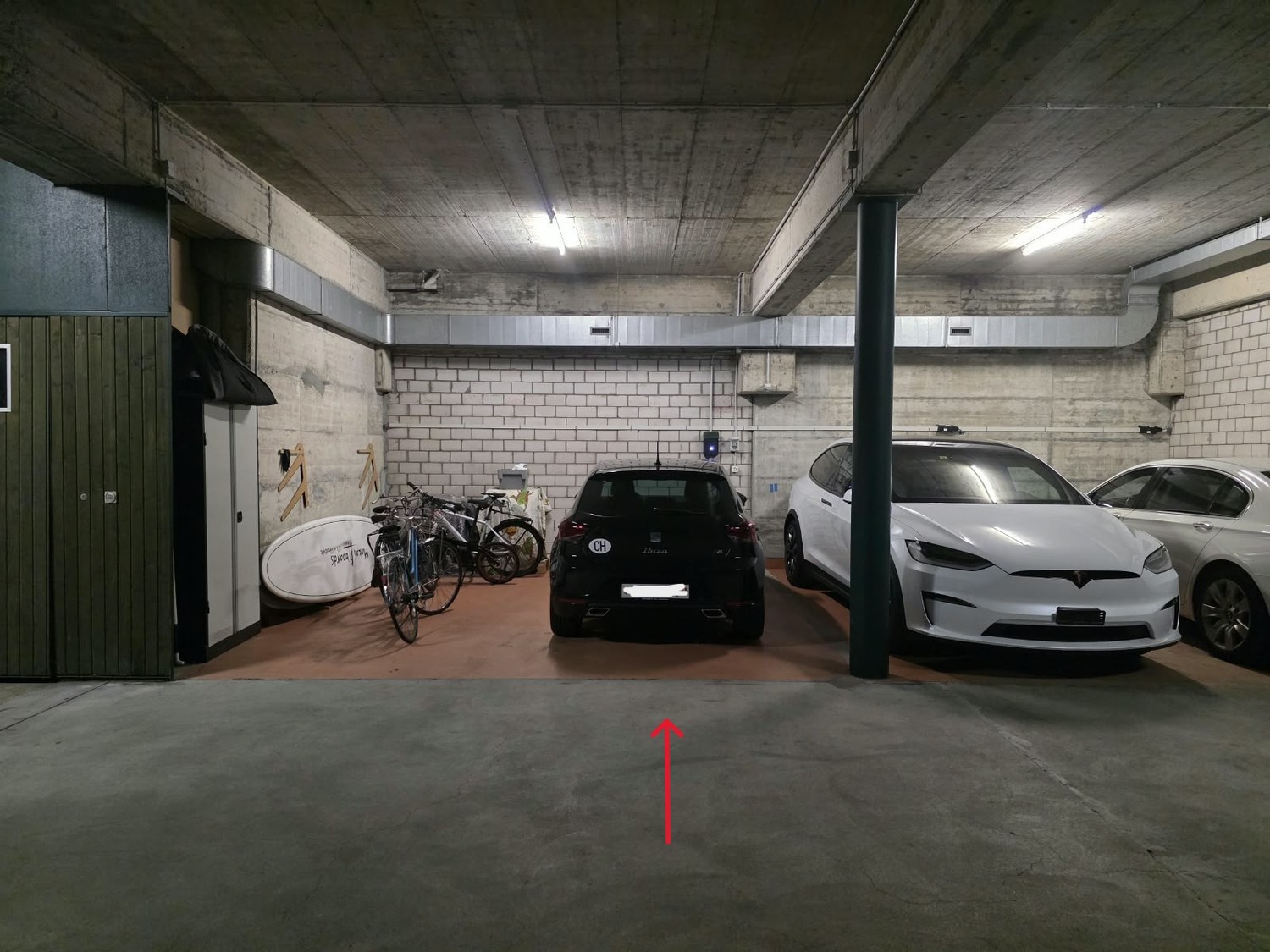 Place souterraine, photo 1 sur 3