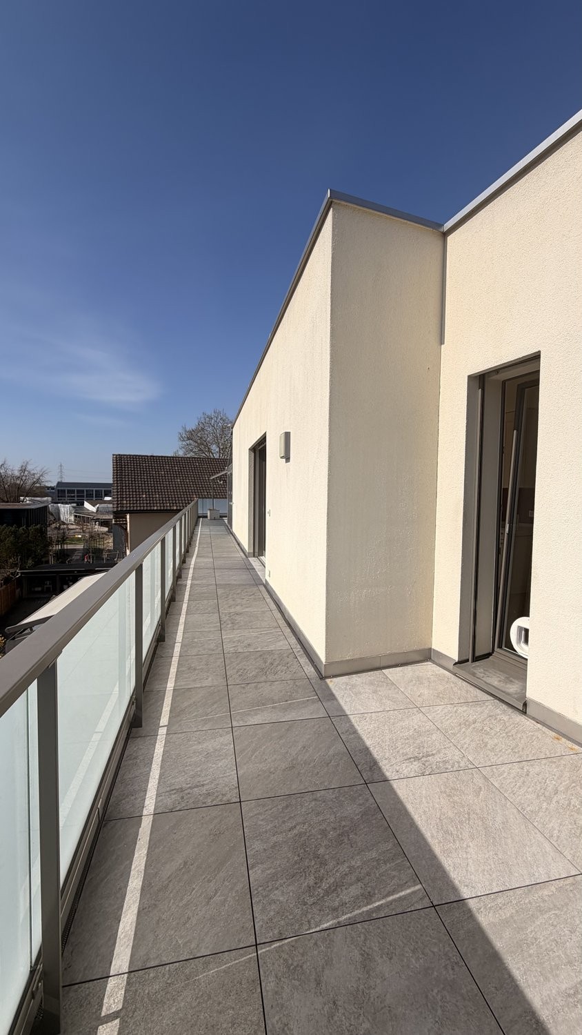 Appartement d'attique de 3 ½ pièces