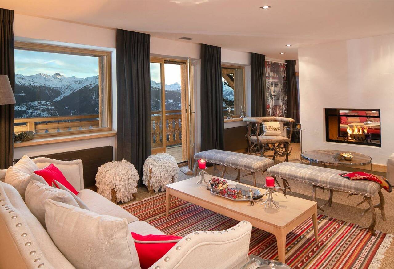 10 rooms chalet, photo 2 sur 10