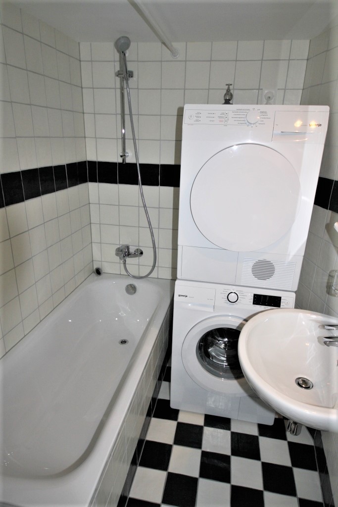 Appartement de 2 ½ pièces, photo 2 sur 6