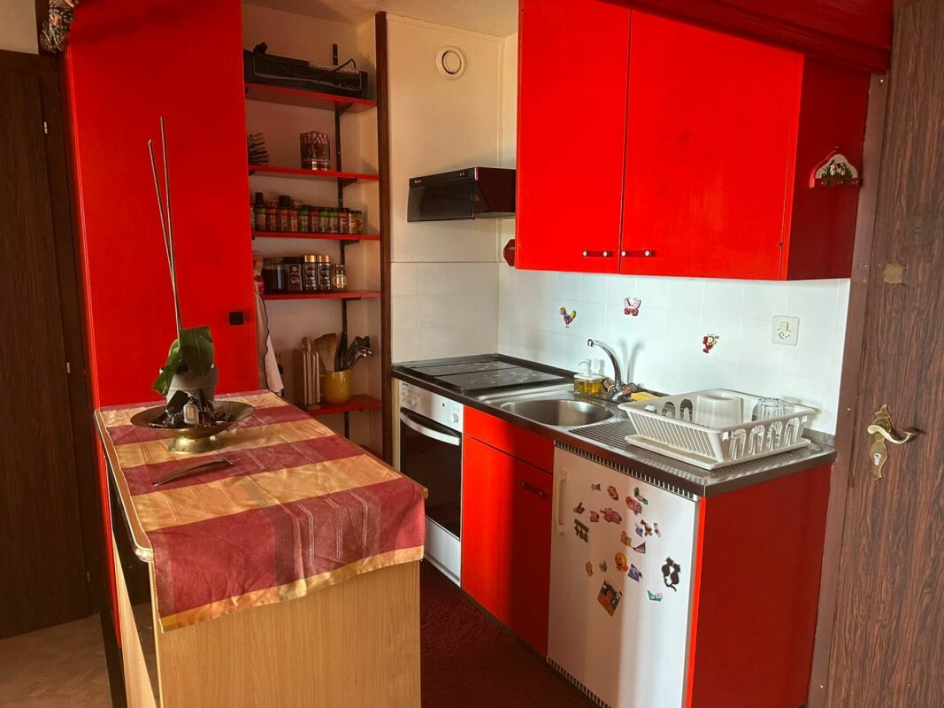 2 ½ rooms furnished flat