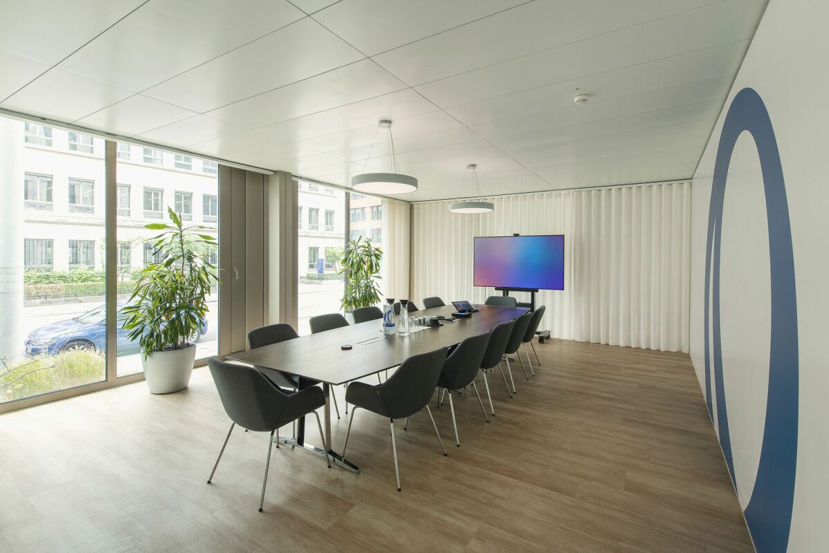 858m² de bureaux