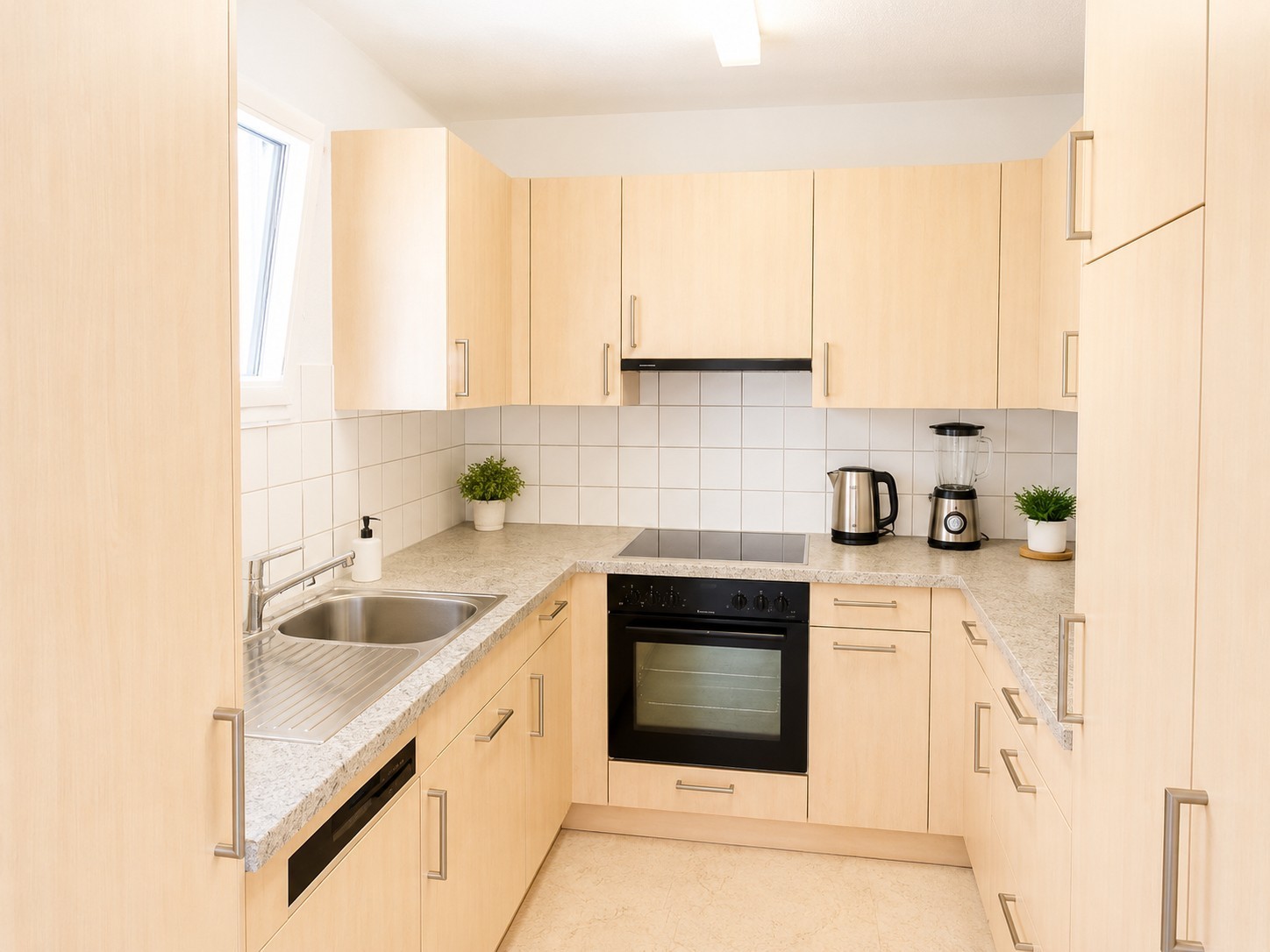 Appartement de 2 ½ pièces, photo 2 sur 8
