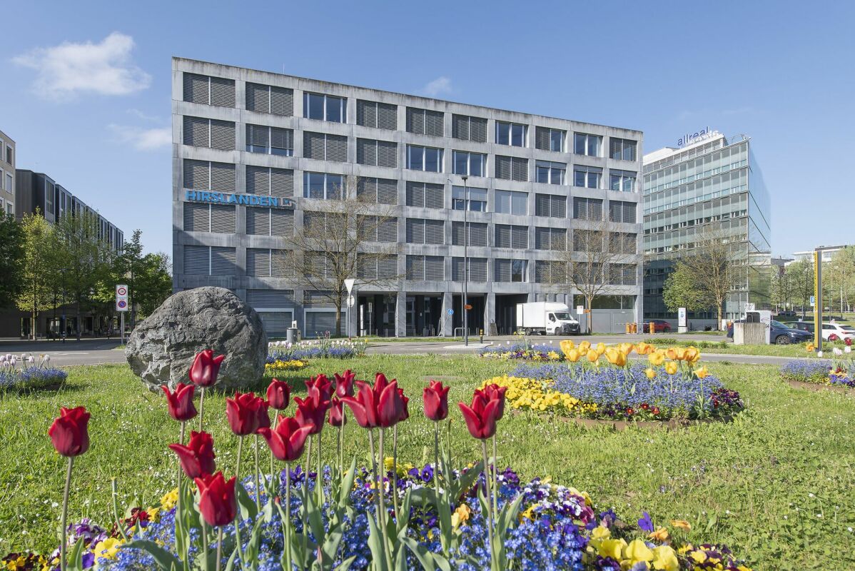 2200m² de bureaux