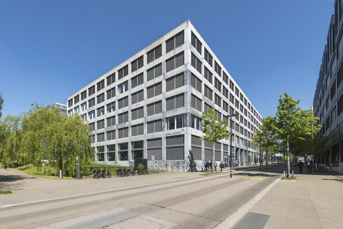 2200m² de bureaux