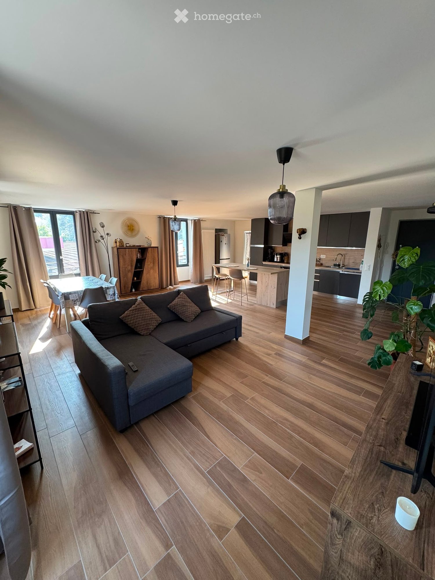 Appartement de 4 pièces, photo 1 sur 5