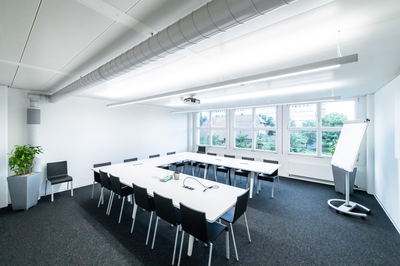 12000m² bureau