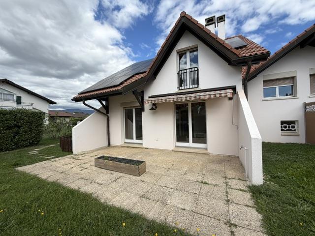 6-Zimmer-Reihenhaus