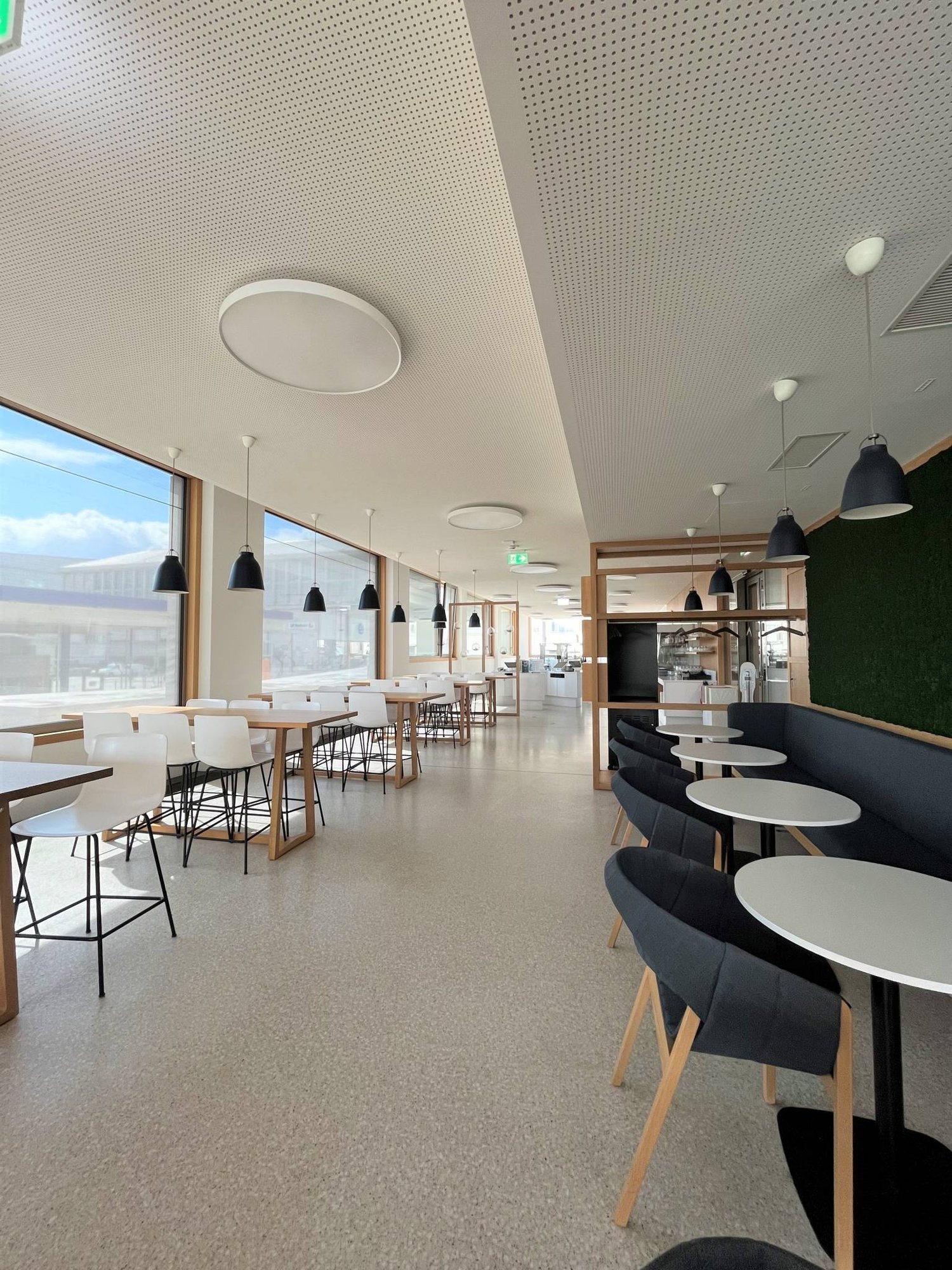 144m² office