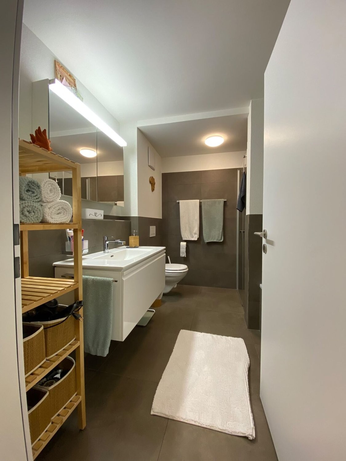Immeuble d'habitation / commercial, photo 3 sur 7