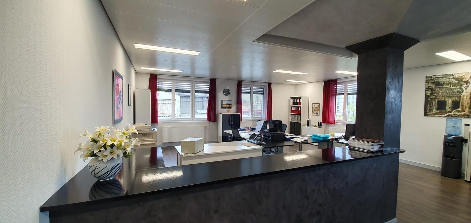 65m² office, photo 3 sur 4