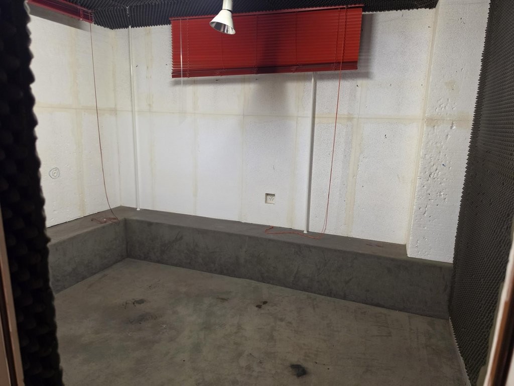 Commerce de 156m², photo 6 sur 9