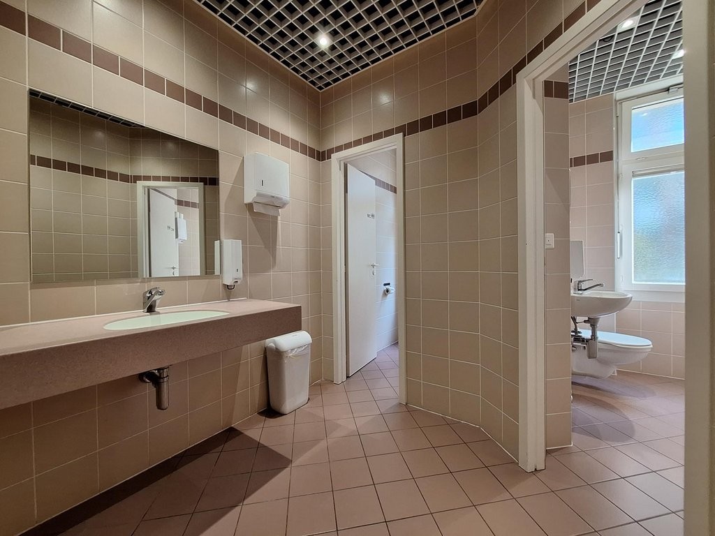 195m² office, photo 9 sur 9