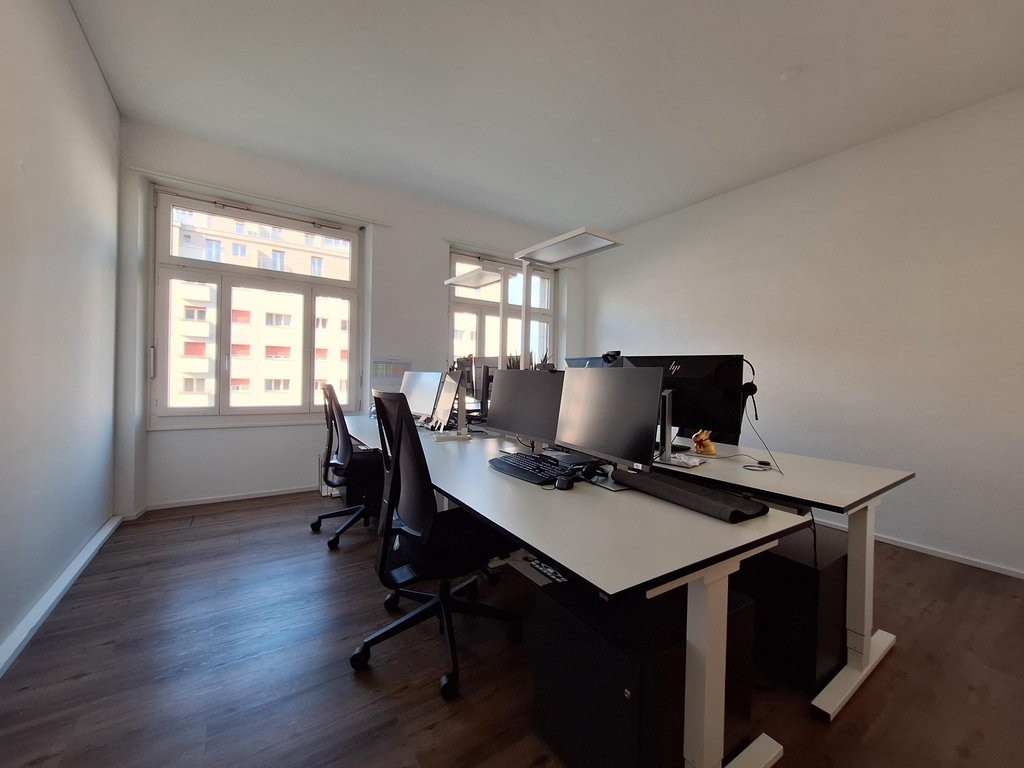 195m² office, photo 5 sur 9