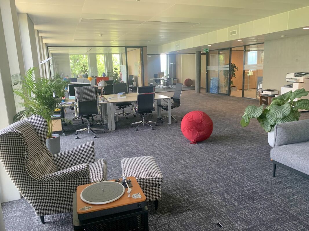 450m² office, photo 2 sur 10
