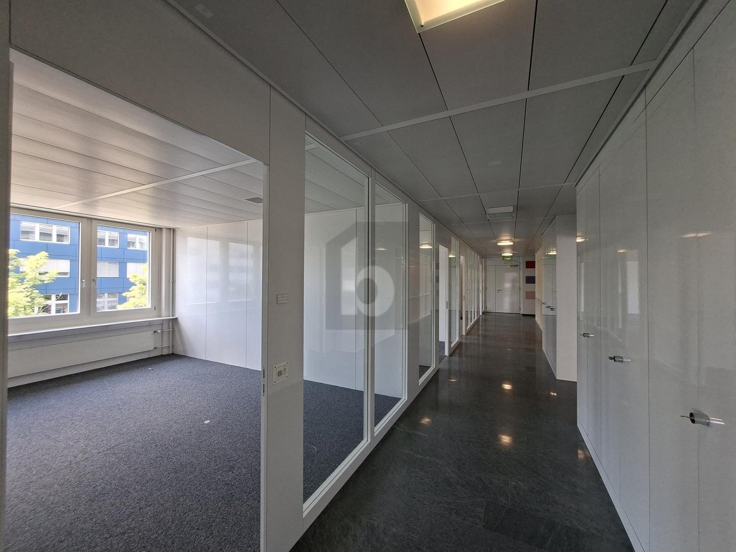 Bureau de 75m²