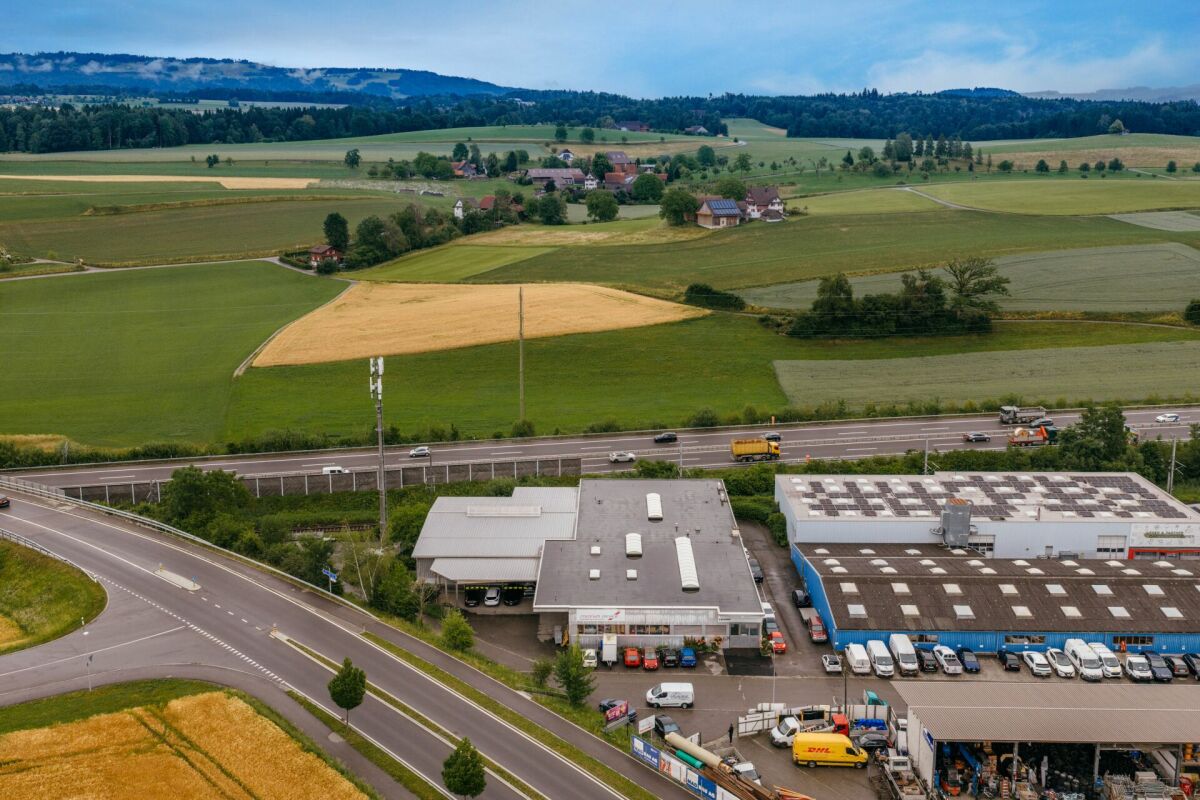 Usine de 915m²